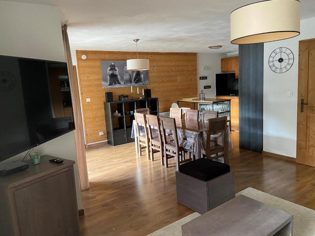 Duplex 10 Personnes Saint-Lary-Soulan Exterior foto